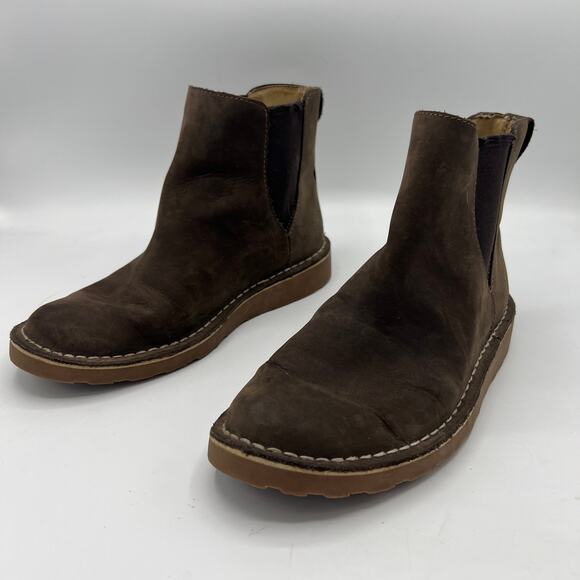 Brown Chelsea Boots - Picture 4 of 6